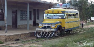 Incendio di uno scuolabus in Bolivia: cinque bambini perdono la vita