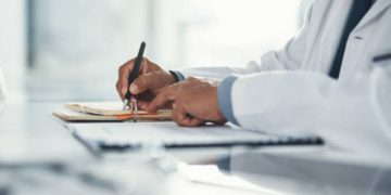 Allarme medici di base in 4 regioni - Liste d'attesa