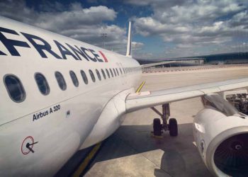 Arrivate a Parigi 115 persone evacuate da Gaza