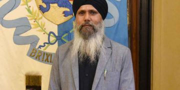 Consigliere comunale si dimette a Brescia