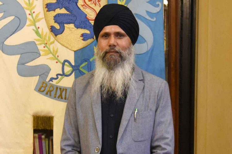 Consigliere comunale si dimette a Brescia