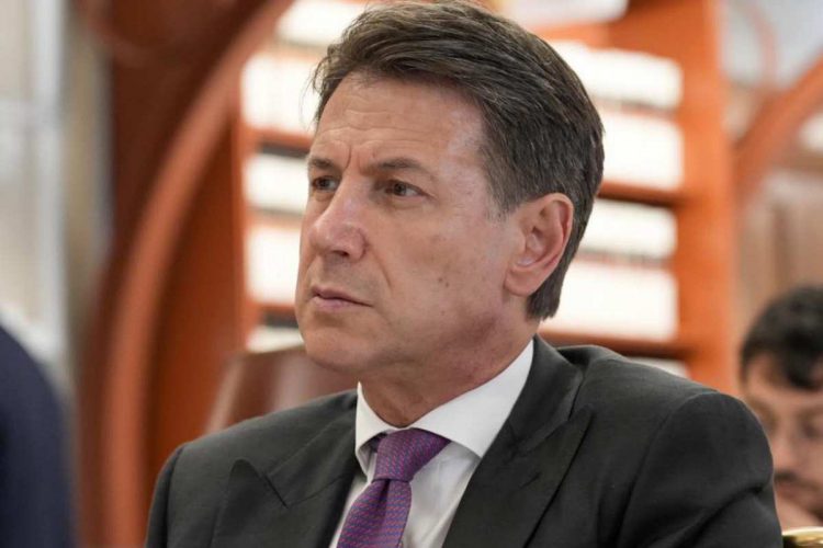 Conte attacca la Meloni sui dazi USA