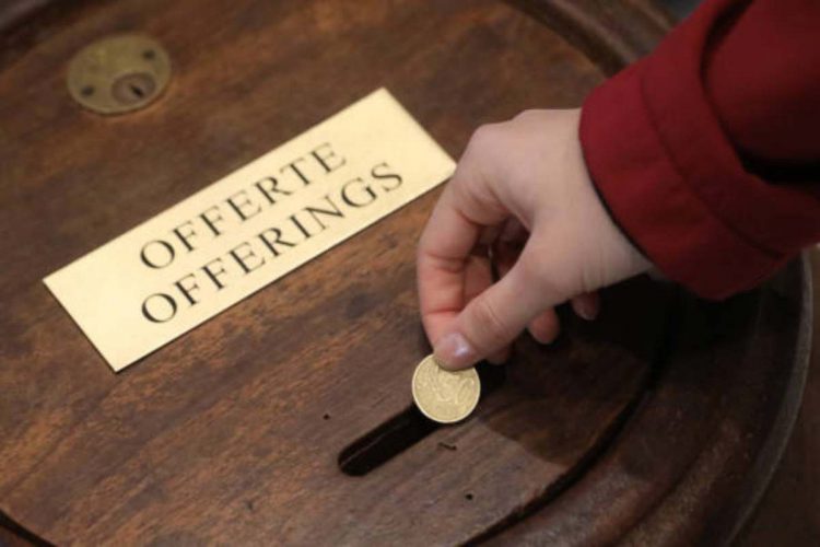 Decreto del Vaticano sulle offerte per le messe