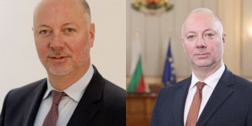 Due foto di Rosen Zhelyazkov