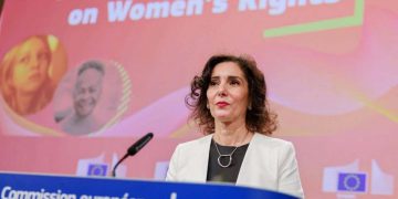 Hadja Lahbib sulla guerra in Palestina