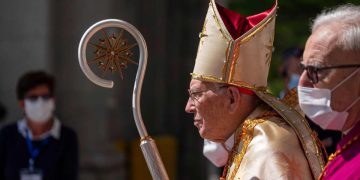 Il cardinale Giovanni Battista Re