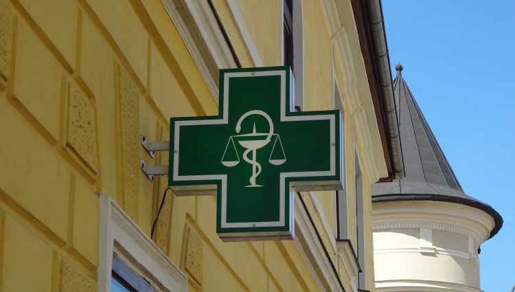 Il logo di una farmacia