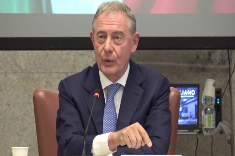 Il ministro Adolfo Urso