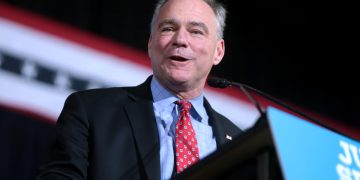 Il senatore Tim Kaine