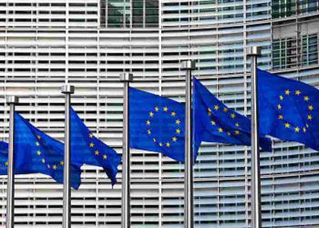 L'UE valuta la possibilità di incontrare Trump