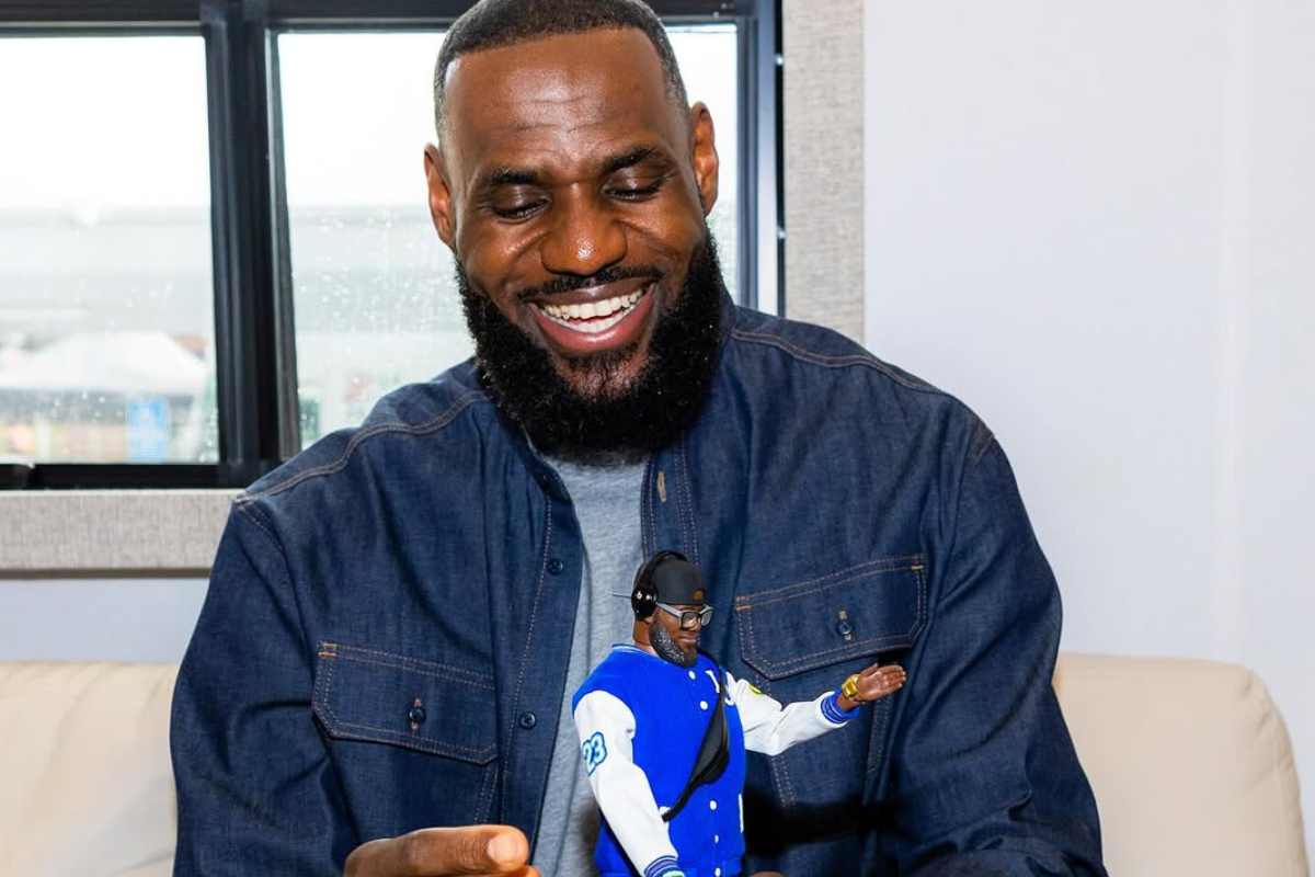 LeBron James diventa Ken nel mondo di Barbie