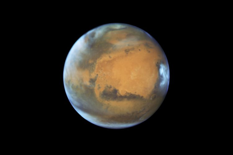 Marte visto dal telescopio Hubble