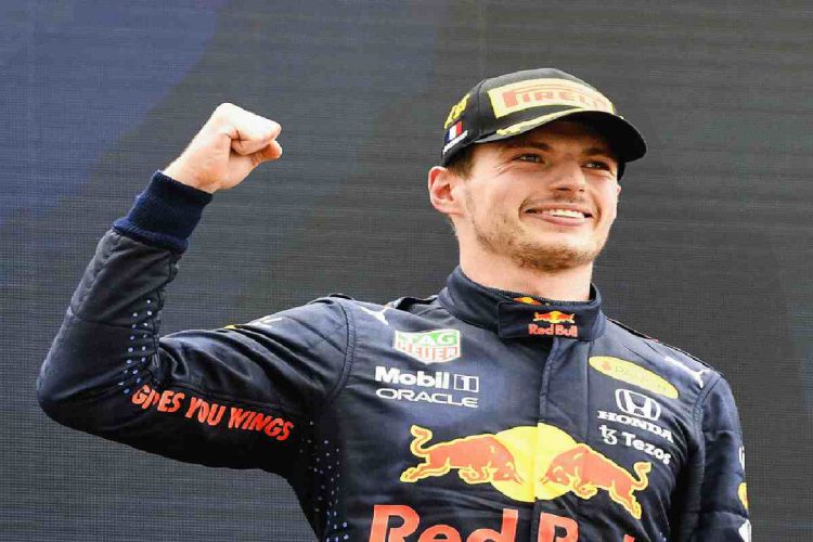 Max Verstappen celebra una vittoria