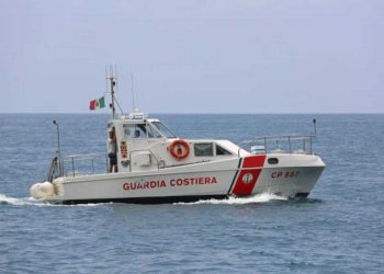 Migranti soccorsi a Lampedusa