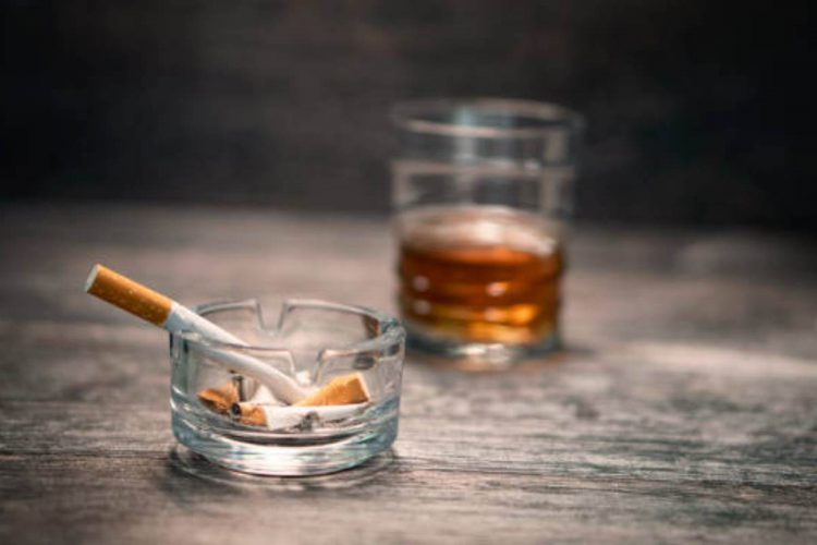 Risparmio economico per il SSN con stretta su alcol e fumo