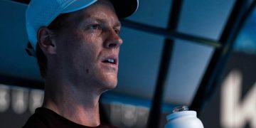 Sinner torna ad allenarsi