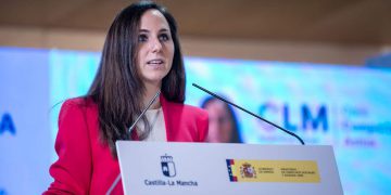 Spagna, Ione Belarra confermata segretaria generale alla guida del partito della sinistra radicale spagnola Podemos