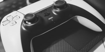 Un controller DualSense