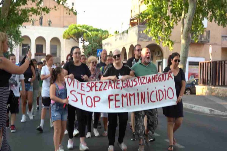 Una protesta contro il femminicidio