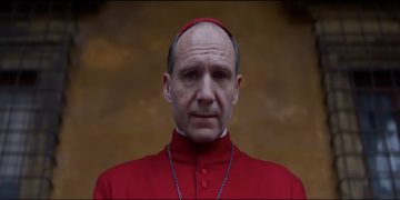 Una scena tratta dal trailer del film Conclave