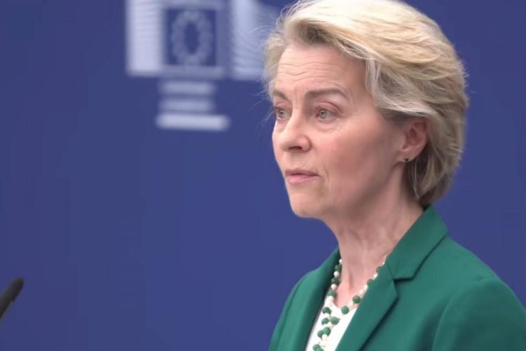 La presidente della Commissione Ue, Ursula von der Leyen