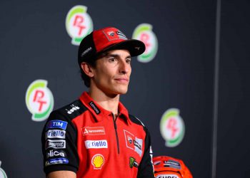 Marc Marquez durante una conferenza stampa in Thailandia