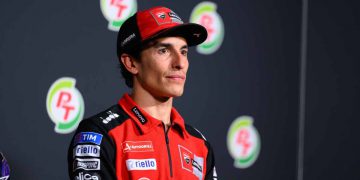 Marc Marquez durante una conferenza stampa in Thailandia