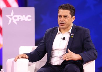 Amichai Chikli