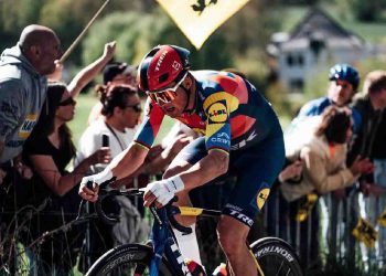 Giro d'Italia 2025, il ciclista danese Mads Pedersen