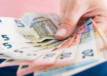 Gli stipendi in Italia sono tra i più bassi in Europa