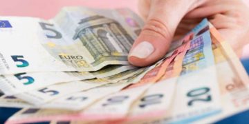 Gli stipendi in Italia sono tra i più bassi in Europa