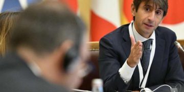 Il commento di Donzelli sull'attentato a Washington