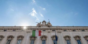 Il divieto di terzo mandato è vincolante da subito