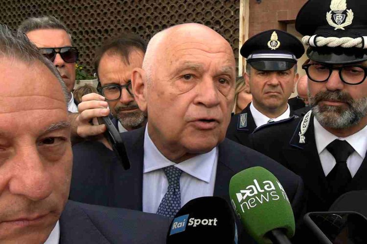 Il governo sta valutando di deporre Nordio