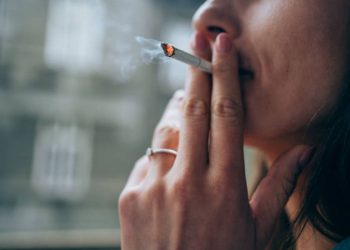 Il legame tra il fumo e la salute delle articolazioni