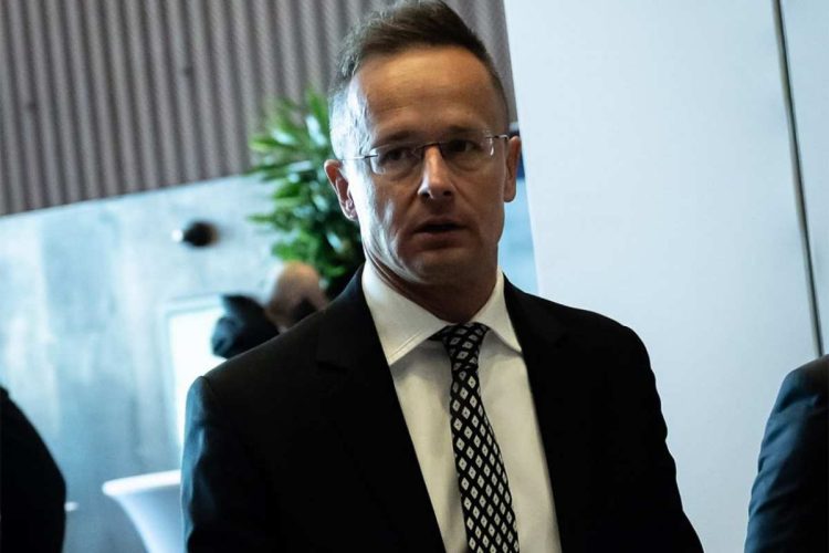 L'Ungheria ha espulso due diplomatici ucraini