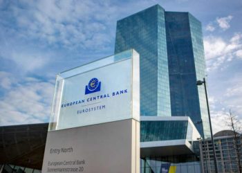 BCE, l’avvertimento: “Tenere contanti in casa per 72 ore in caso di crisi”