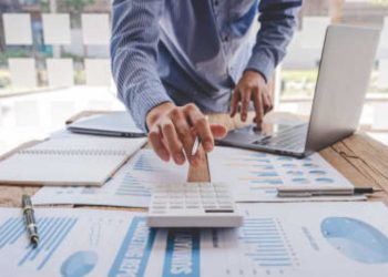 La Lega propone una flat tax per gli under 35 che tornano in Italia