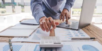 La Lega propone una flat tax per gli under 35 che tornano in Italia