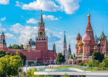 La Russia sta potenziando le basi al confine con la Finlandia