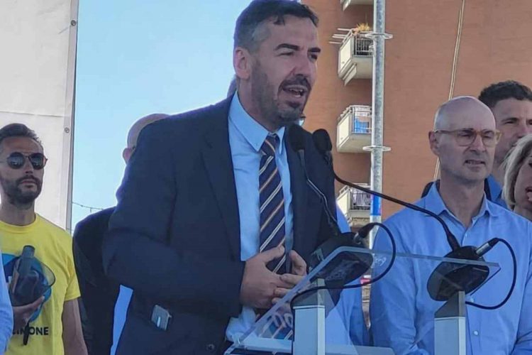 Massimo Ruspandini contro Landini