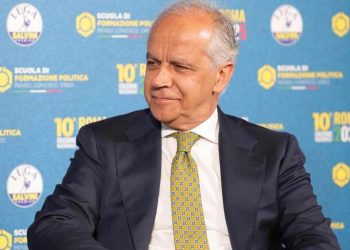 Il ministro Piantedosi