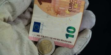 Salario minimo in Italia