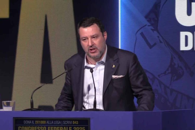 Salvini sul rispetto per le forze dell'ordine