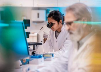 Scoperta una debole luce emessa dagli esseri viventi che si spegne con la morte