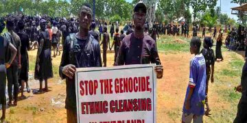 Una manifestazione contro il genocidio