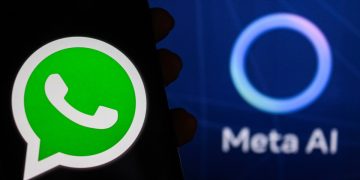 Il logo di Meta AI e di Whatsapp