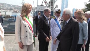 Mattarella alla Vespucci: “Capolavoro di maestria di navigazione”