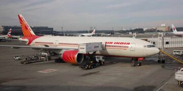 Aereo dell'Air India si è schiantato all'aeroporto di Ahmedabad