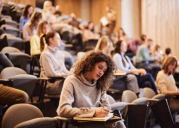 Iscrizioni alla facoltà di Medicina senza numero chiuso